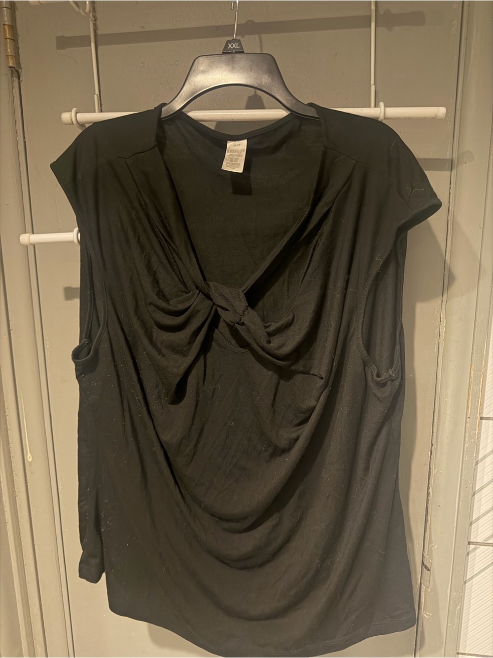 Women's Black Twist-Front Draped Top 2x